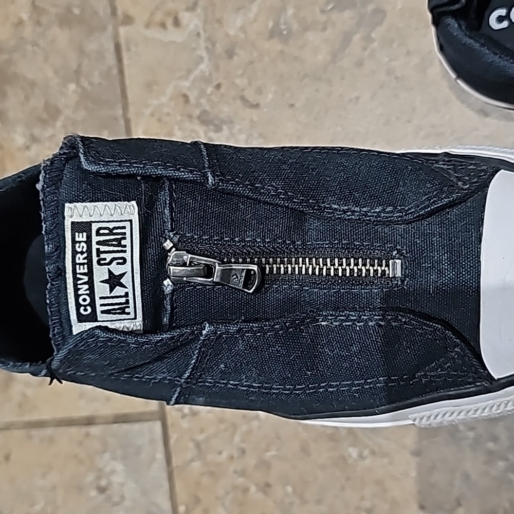 Converse All Star black and white shoes - Picture 5 of 10